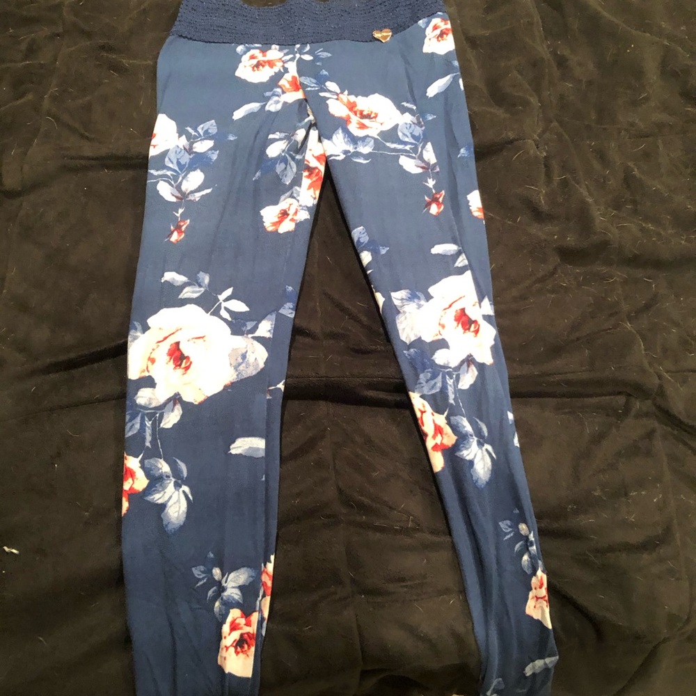 Cute booty leggings
